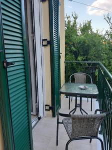 A balcony or terrace at Nicol's Casetta