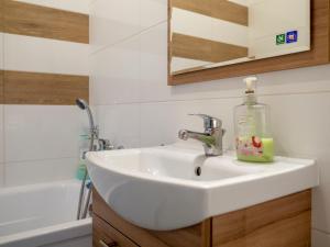 Kúpeľňa v ubytovaní Apartament 24 ul.Proletariacka 2A centrum + 15 fotografií
