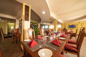 Restorāns vai citas vietas, kur ieturēt maltīti, naktsmītnē 67 Airport Hotel Nairobi