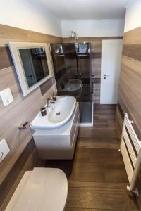 Koupelna v ubytování Villa Rina - luxury holiday home