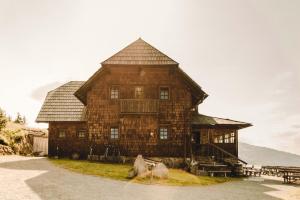 Zdjęcie z galerii obiektu Alexanderhütte - nur zu Fuß erreichbar w mieście Millstatt am See