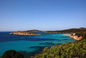 a view of the ocean from a bluff at camere pula in Pula