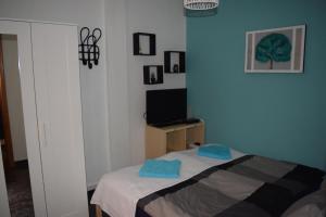 Posteľ alebo postele v izbe v ubytovaní B&B La Caleta Zimmer 3