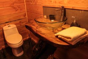 Gallery image of Cabañas Bosque Milenario in Coñaripe +27 photos
