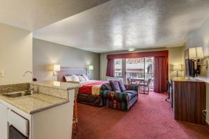 Posezení v ubytování Econo Lodge St George North - Near Pioneer Park