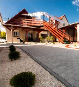 Budova, kde se apartmán nachází