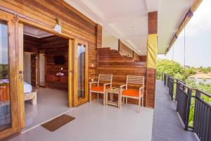 Ein Balkon oder eine Terrasse in der Unterkunft Dinatah Lembongan Villas