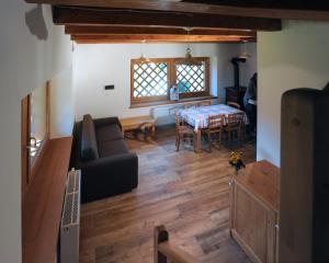 Albergo Diffuso Ravasclettoにあるシーティングエリア
