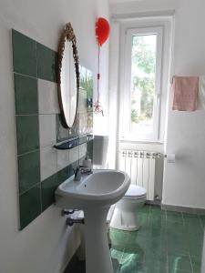 A bathroom at Casa Ananda