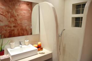Ванная комната в Aloe house Lakithra