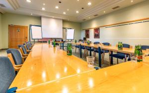 Zaplecze biznesowe lub konferencyjne w obiekcie Hotel Post Hönigwirt