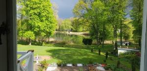Zahrada ubytování Villa am Stechlin