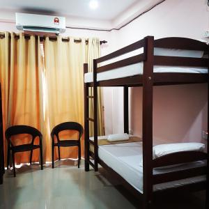 Μία ή περισσότερες κουκέτες σε δωμάτιο στο Sky Hostel Negombo