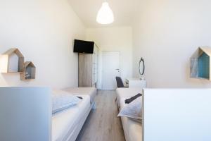 Posteľ alebo postele v izbe v ubytovaní *** Lounge terrace apartment with the harbour view / city centre ***