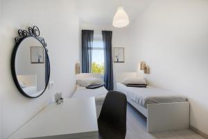 Posteľ alebo postele v izbe v ubytovaní *** Lounge terrace apartment with the harbour view / city centre ***