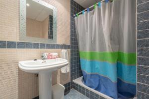 Zdjęcie z galerii obiektu Vista Africa Beach Apartment by Dahlia Group w mieście Estepona