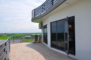 Balkón alebo terasa v ubytovaní Qian Qian Riverside B&B