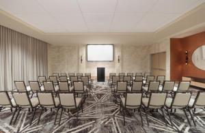 Hyatt Place Sandestin at Grand Blvd商务区和/或会议室