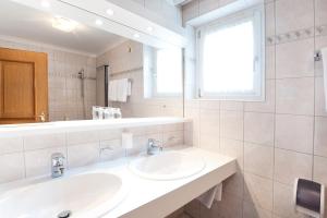 Koupelna v ubytování Hotel - Pension Fortuna