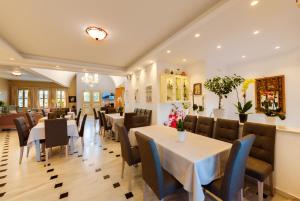Istumisnurk majutusasutuses Hotel Mathios