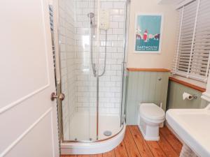 Ένα μπάνιο στο 34b Clarence Street +20 φωτογραφίες