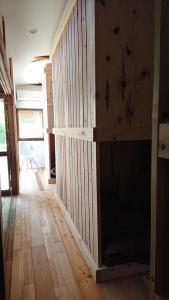 Imagem da galeria de Only one group stays per day -Tenmaya-家族や仲間と貸し切りゲストハウス 天満屋 em Nakatsugawa