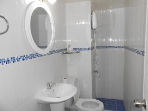Koupelna v ubytování MT-Room + 23 fotografií