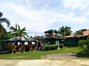 Photo de la galerie de l'établissement D'Mariners Inn Hotel, à Batangas City