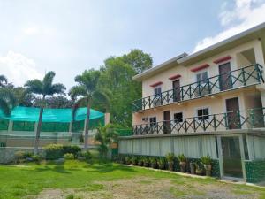 Zahrada ubytování D'Mariners Inn Hotel
