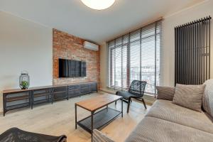 Gallery image of Downtown Apartments Waterlane Island -Riverview Pool, SPA, Gym & Parking in Gdańsk