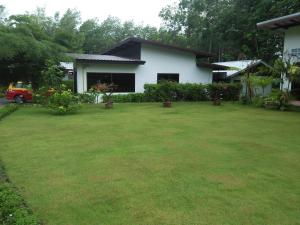 Zahrada ubytování Phuket Sirinapha Resort