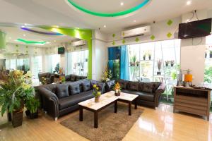 Gallery image of Lucky Green View in Bangkok
