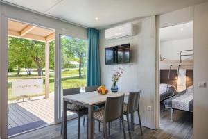 Fotografie z fotogalerie ubytování Mobile Homes - Lanterna Premium Camping Resort v Poreči