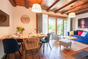 Posezení v ubytování Apartament dwupoziomowy Hanka VIP Wisła