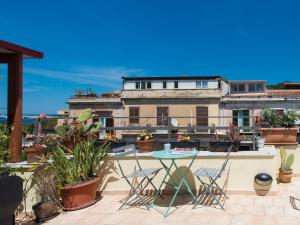 Balkón alebo terasa v ubytovaní Terrazza dei Colori alla Kalsa by Wonderful Italy