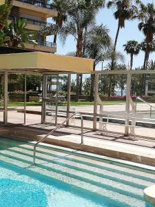 Bazén v ubytování Torremolinos Beach Apartment nebo v jeho okolí
