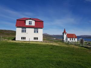 Ēka, kurā atrodas lauku saimniecība