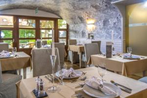Restaurace v ubytování Erla Villa Boutique Hotel