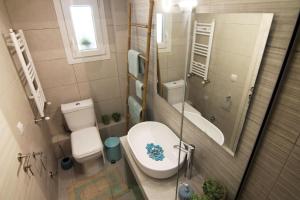 Foto dalla galleria di Charming Apartment a Salonicco