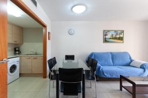 Kuchyň nebo kuchyňský kout v ubytování UHC Casa Daurada