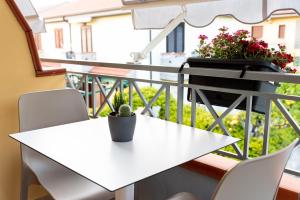 A balcony or terrace at Cilento Suite - Vinarte B&B