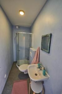 Koupelna v ubytování Výhledna