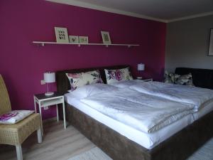 Postel nebo postele na pokoji v ubytování Ferienwohnung Lotte