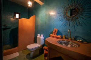 Lodge Hara Oasis tesisinde bir banyo