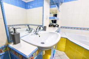 Koupelna v ubytování Apartman Hugo + 22 fotografií