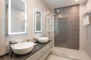 Koupelna v ubytování LETO Boutique Hotel Zugdidi