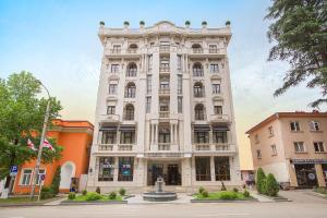 Budova, kde se hotel nachází
