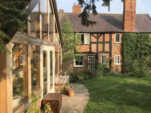 Photo de la galerie de l'établissement The Old Dower House, à Whitchurch