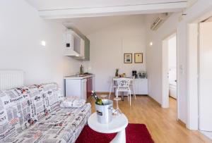 Kuchyň nebo kuchyňský kout v ubytování Molnar Resort Apartment Ljiljana