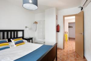 Ein Bett oder Betten in einem Zimmer der Unterkunft Urban Suites Granada
